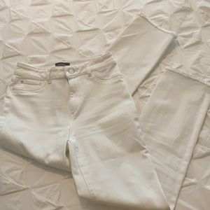 DL1961 White jeans